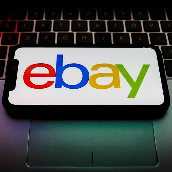 eBay, 11 milyon yeni müşteri ile birlikte 2020 yılını toplam 185 milyon aktif müşteri ile kapattı.